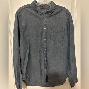 Gap men’s long sleeve button down size medium